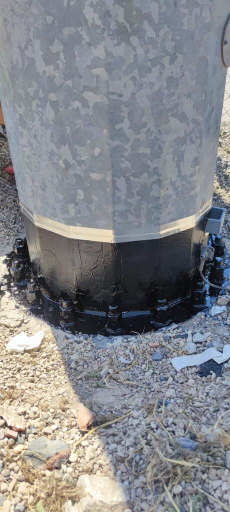 Bonfica di una torre faro con guaina double shield con strato di zinco