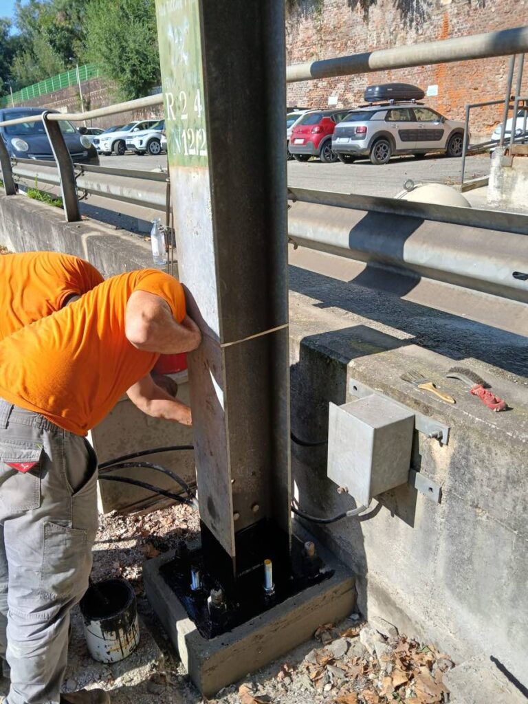 Messa in sicurezza e risanamento di un palo